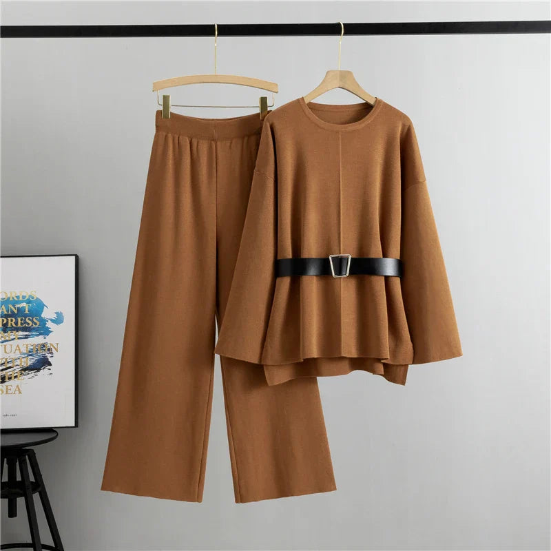 Flurina – Strickset mit Oversize-Pullover und Hose