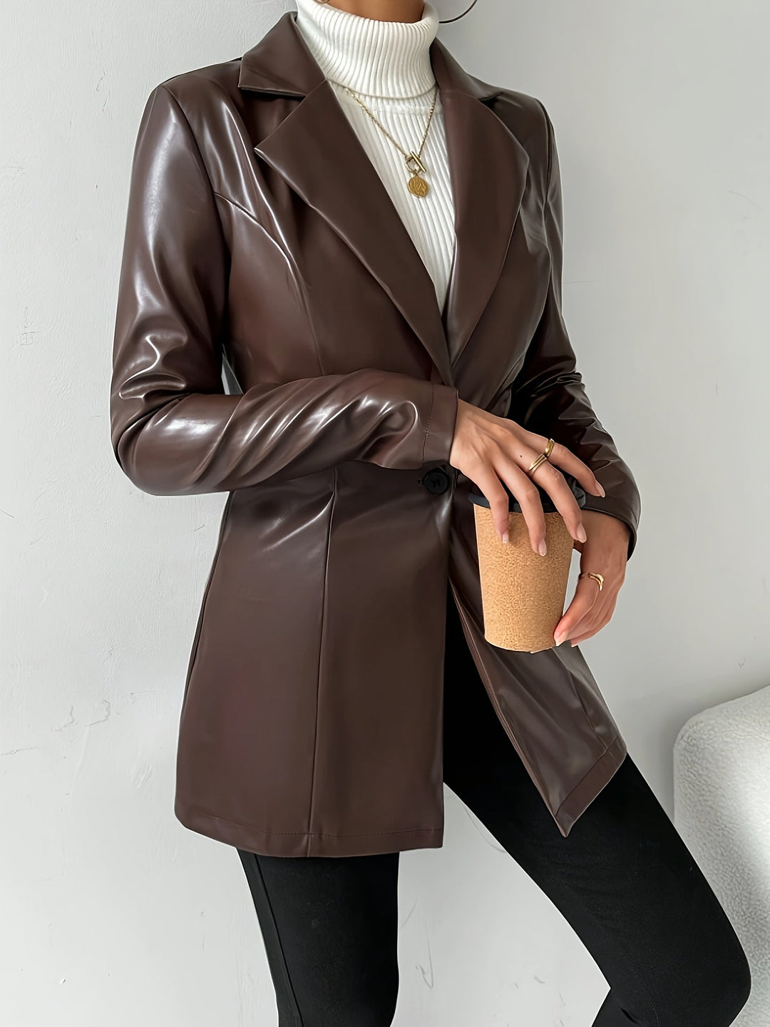 Janna – Elegante Damen-Jacke mit Knopfleiste für Business & Casual Outfits