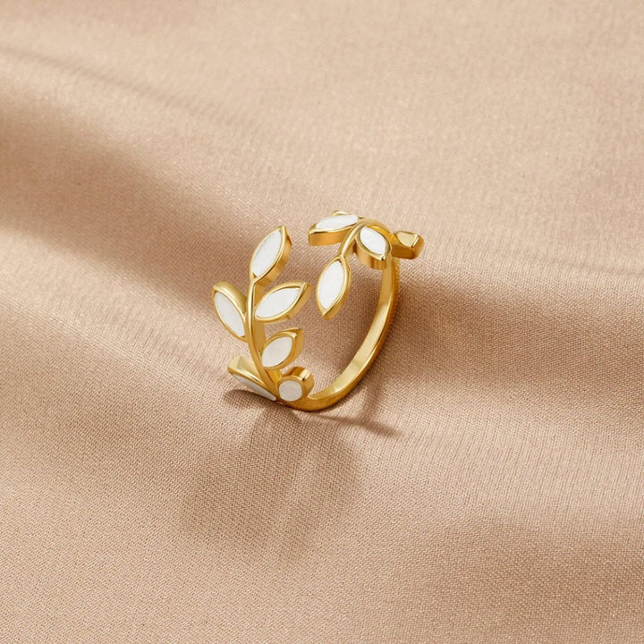Goldene Blatt Ring